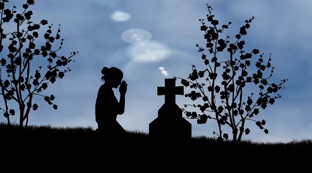 ¿Qué significa soñar que alguien muere?