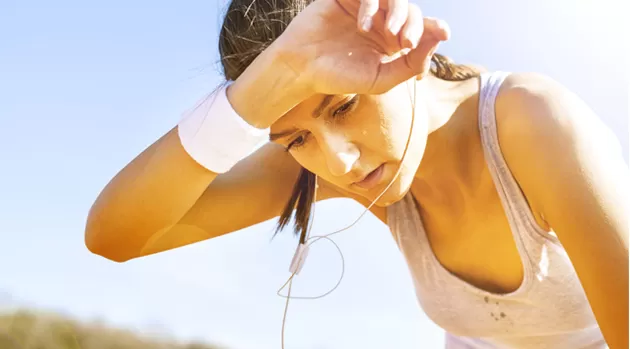 ¿Sudar te hace quemar la grasa de tu cuerpo?
