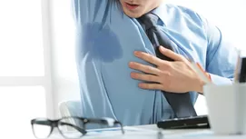 ¿Por qué huelen mal las axilas y cómo evitarlo?