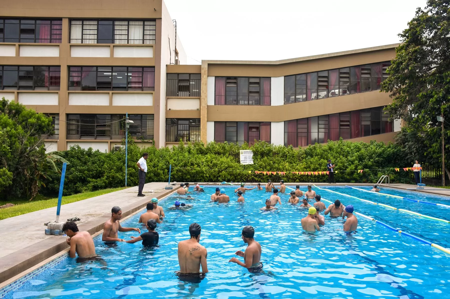 Piscina semiolímpica de San Marcos. (Foto: Andina)