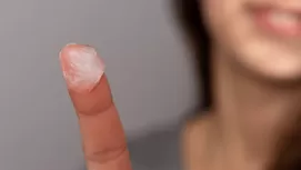 Aceite de coco para aclarar las axilas y otros usos