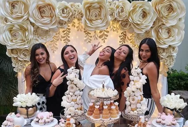 Vania Bludau compromiso Frank Dello Russo